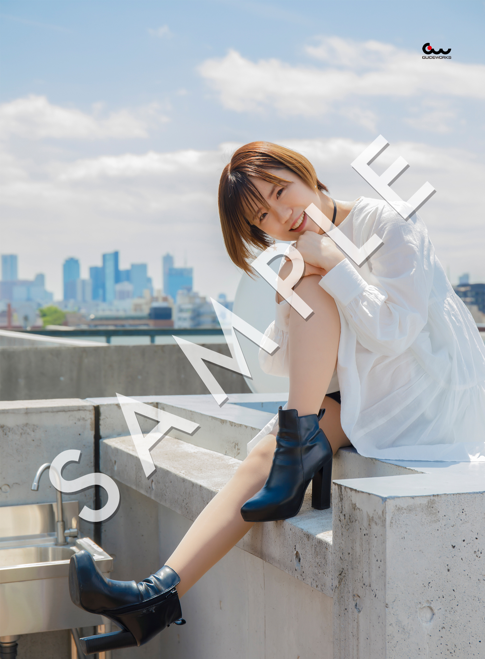 森本レオ子】『ガイドワークスライターブロマイド』 - 株式会社ガイド